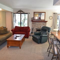 An inviting corner condo, perfect for the quick (or long) getaway #115