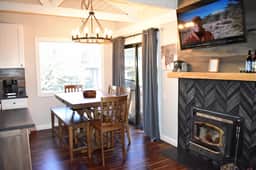 Seasons 4 164 is a newly remodeled corner condo close to Village, Canyon Lodge and Lakes - Image 3