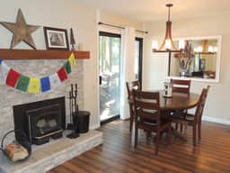 2 bedroom - 2 bath corner unit, #141 - modern mountain accommodations - Image 4