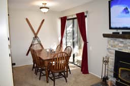 Enjoy Mammoth in this beautiful appointed condo #159, just steps to the shuttle - Image 3