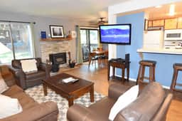 Cozy, Family-Friendly Escape, #143 is next to complex amenities! - Image 2