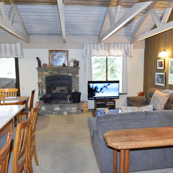 Unit #168, just a short walk to the Village at Mammoth - Image 1