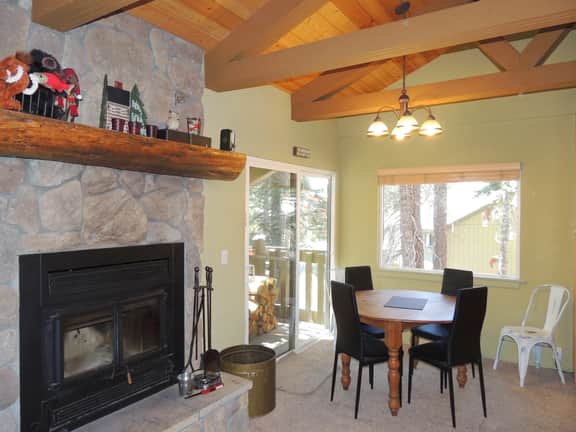 Bright and spacious corner unit close to shuttle stops #122 - Image 3