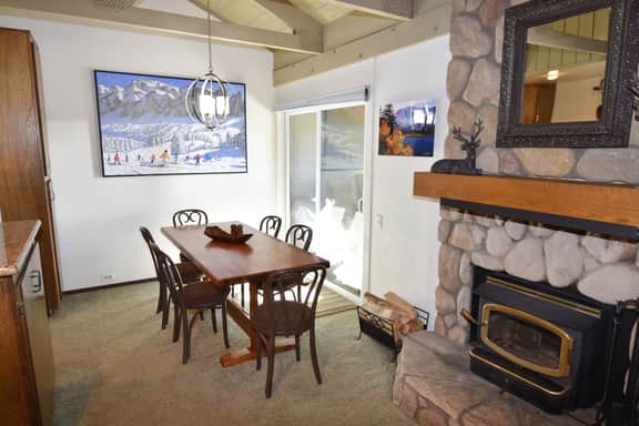 Seasons 4 - 2 bedroom loft - 2 bath #136 close to the spa, pool, and shuttle stop - Image 4