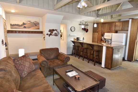 Seasons 4 - 2 bedroom loft - 2 bath #136 close to the spa, pool, and shuttle stop - Image 3