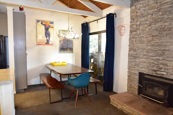 Enjoy this newly remodled modern unit #172 - Image 3