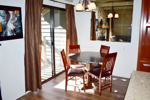 Seasons 4-Canyon Lodge, condo 126, steps from the shuttle stop,beautiful open concept kitchen - Image 3