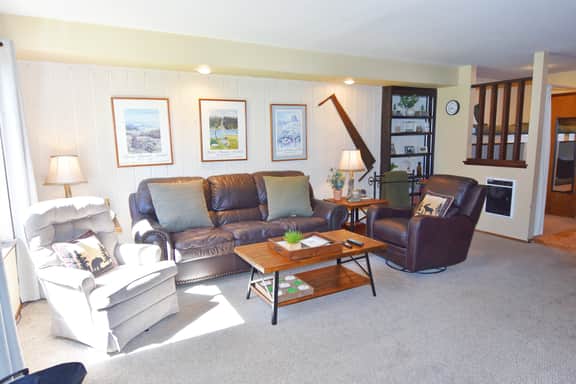 Close to the pool, hot spa and game room, #145 - Image 4