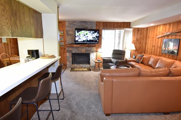 A welcoming mountain vibe for the whole family to enjoy #113 - Image 1