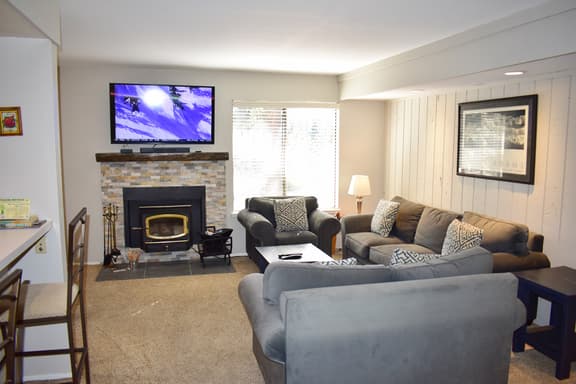 Enjoy Mammoth in this beautiful appointed condo #159, just steps to the shuttle - Image 1