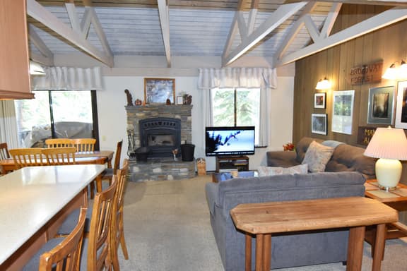 Unit #168, just a short walk to the Village at Mammoth - Image 1